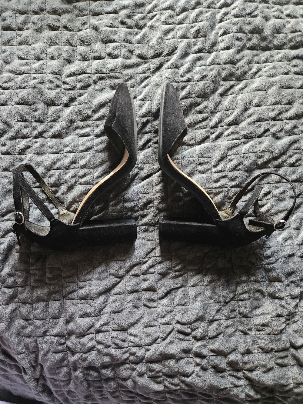 Christian Siriano Black Suede Pointed Toe Block Heel Slingbacks